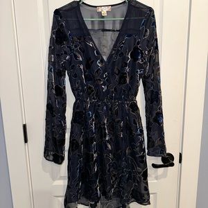 Blue crushed velvet dress size M